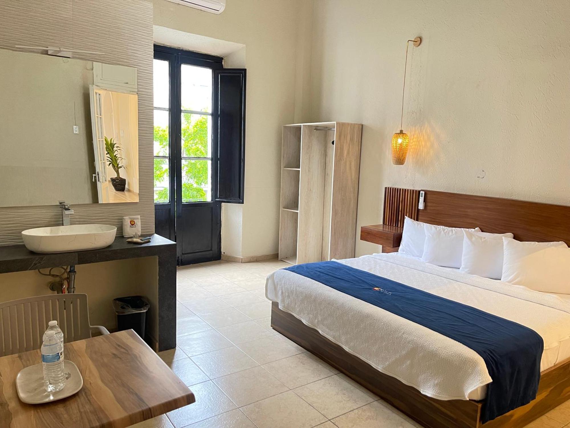 Hotel Real De Castilla Nuovo Гвадалахара Экстерьер фото