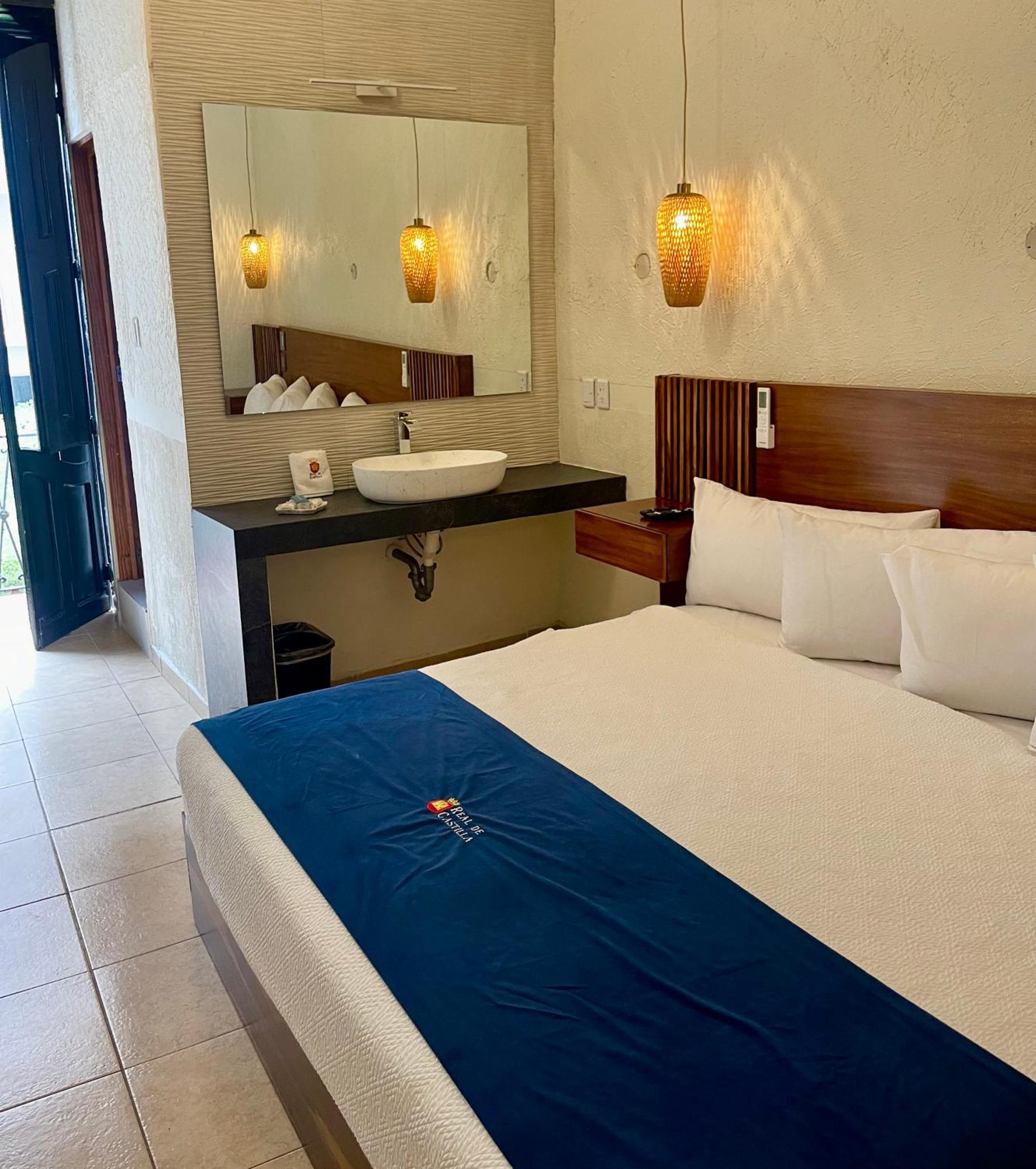 Hotel Real De Castilla Nuovo Гвадалахара Экстерьер фото